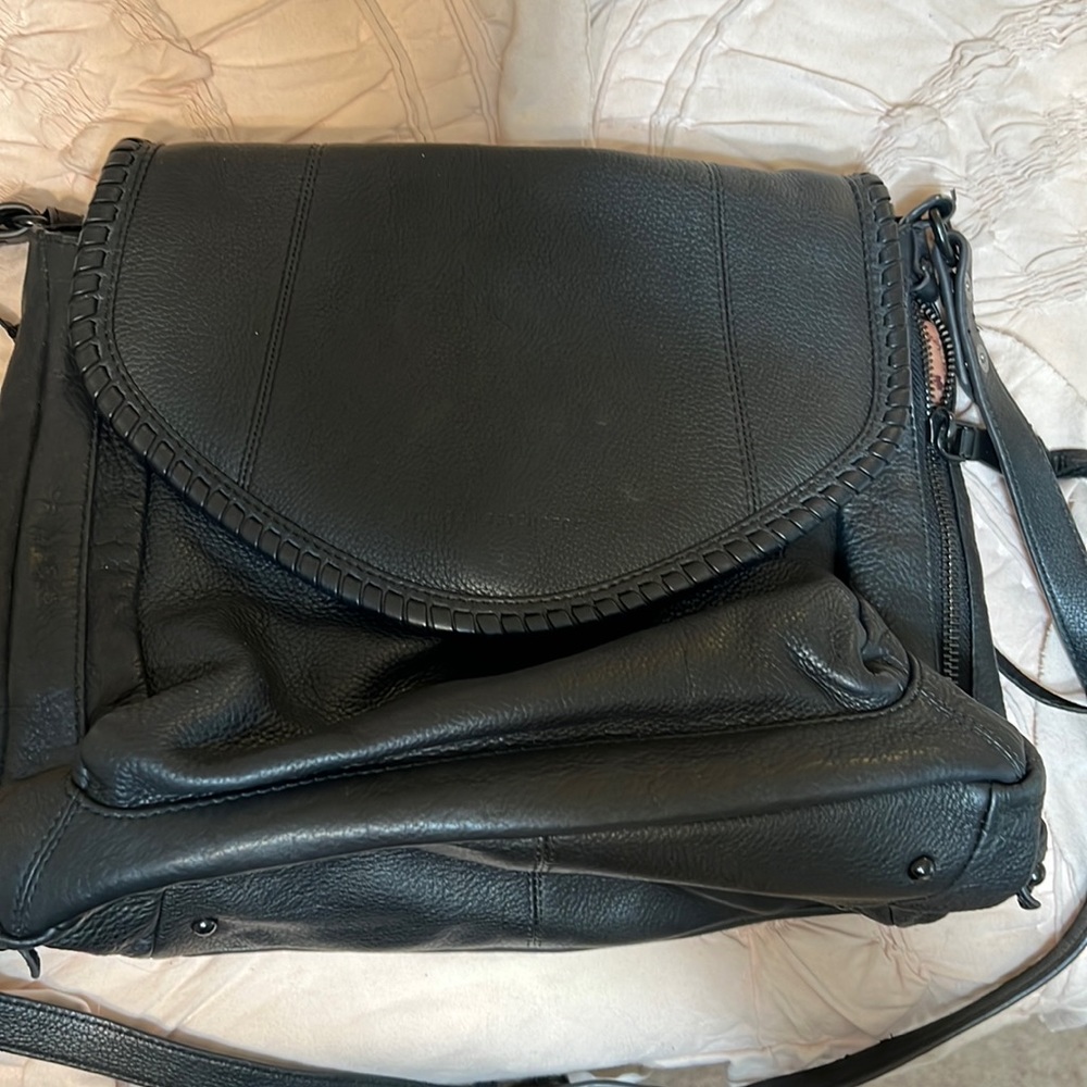 Crossbody black bag